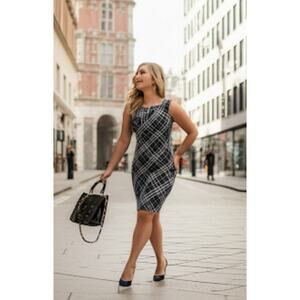 BURBERRY BLUE LABEL Nova Check Sleeveless Cotton Blend Zip Back Dress EU 38 US 4